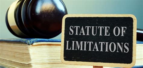 Felony warrants are good for life or until the statuary limit for the offense is up which is usually five years. . Statute of limitations louisiana theft